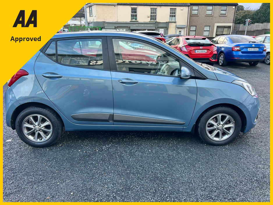 2016 Hyundai i10 2016 HYUNDAI i10 1.0 PETROL DELUXE LOW KMS €8,450