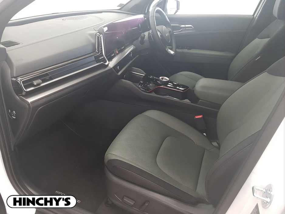2025 Kia Sportage Anniversary PHEV Demo Model €47,900