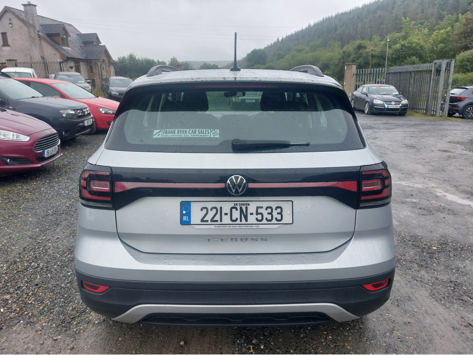 2022 Volkswagen T-Cross LIFE 1.0 TSI MANUAL 5SPEED 95BHP 5DR €23,500