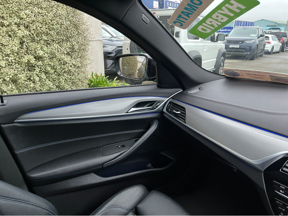 2018 BMW 5 Series 530e M-SPORT PETROL PLUG IN HYBRID 2.0 //HIGH SPEC//REVERSE CAMERA//HEAD UP DISPLAY//LASERLIGHTS// €23,950