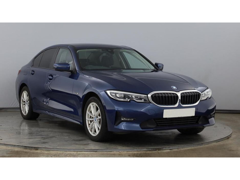 2021 BMW 3 Series 330E PRO COMFORT €21,950