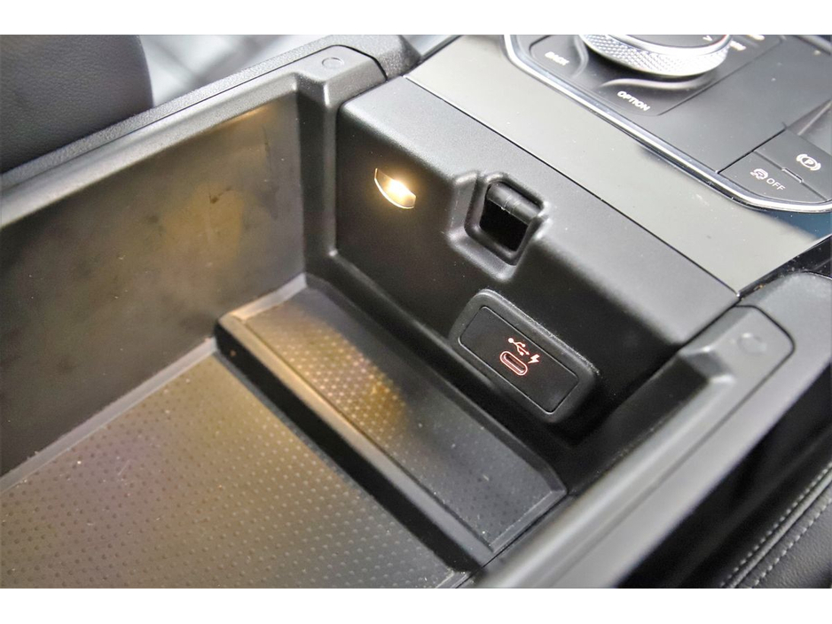 2020 BMW 3 Series 318D SPORT 3SSG 6SPD €29,890