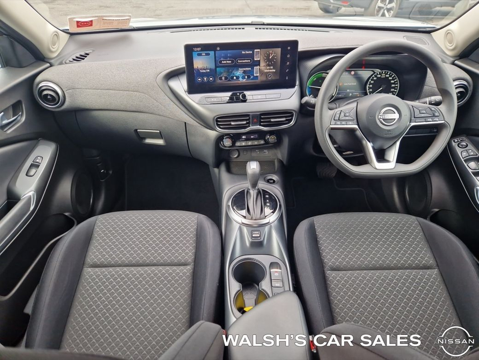 2025 Nissan Juke 1.6 HYB SV MY24 €30,900