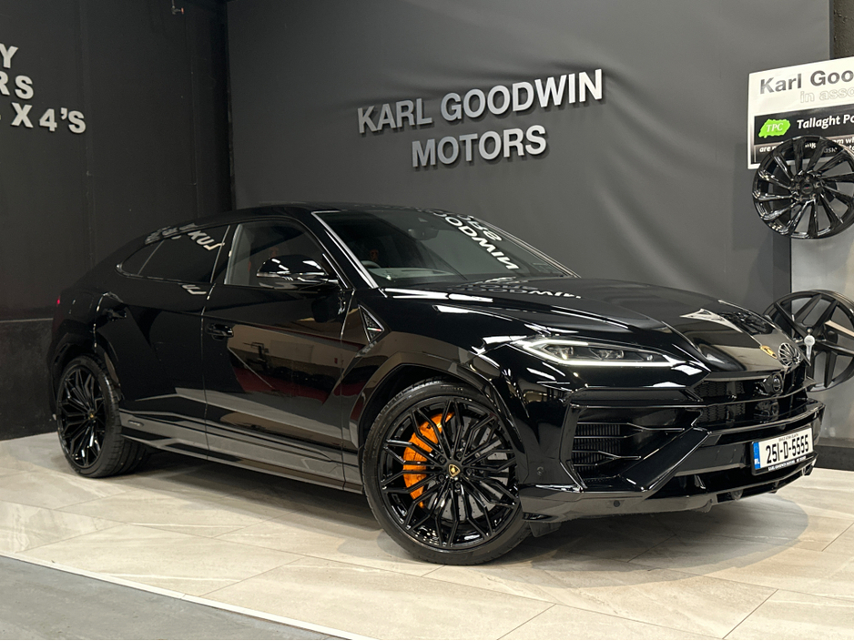 2025 Lamborghini Urus URUS S-E 4X4 V8 TWIN TURBO €359,950