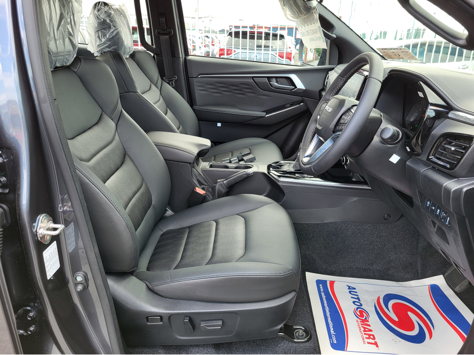 2026 Isuzu D-MAX (5yr warranty) 1.9 Turbo diesel double cab 001679 €45,999