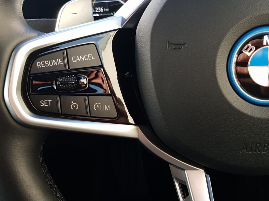 2025 BMW 3 Series 330e M Sport €55,995