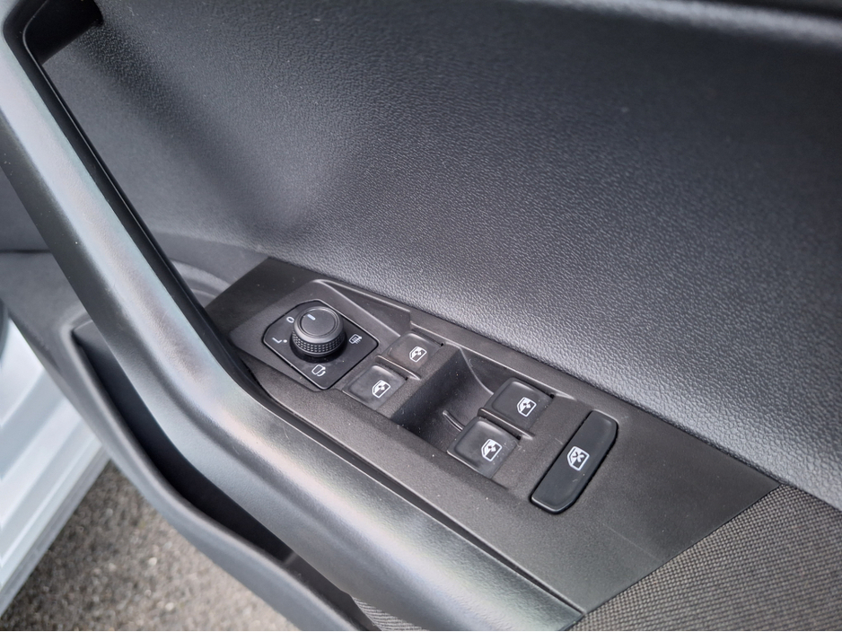 2023 Volkswagen Polo LIFE AUTO 1.0 TSI 95BHP *New Model/Immaculate/App Connect* €21,950