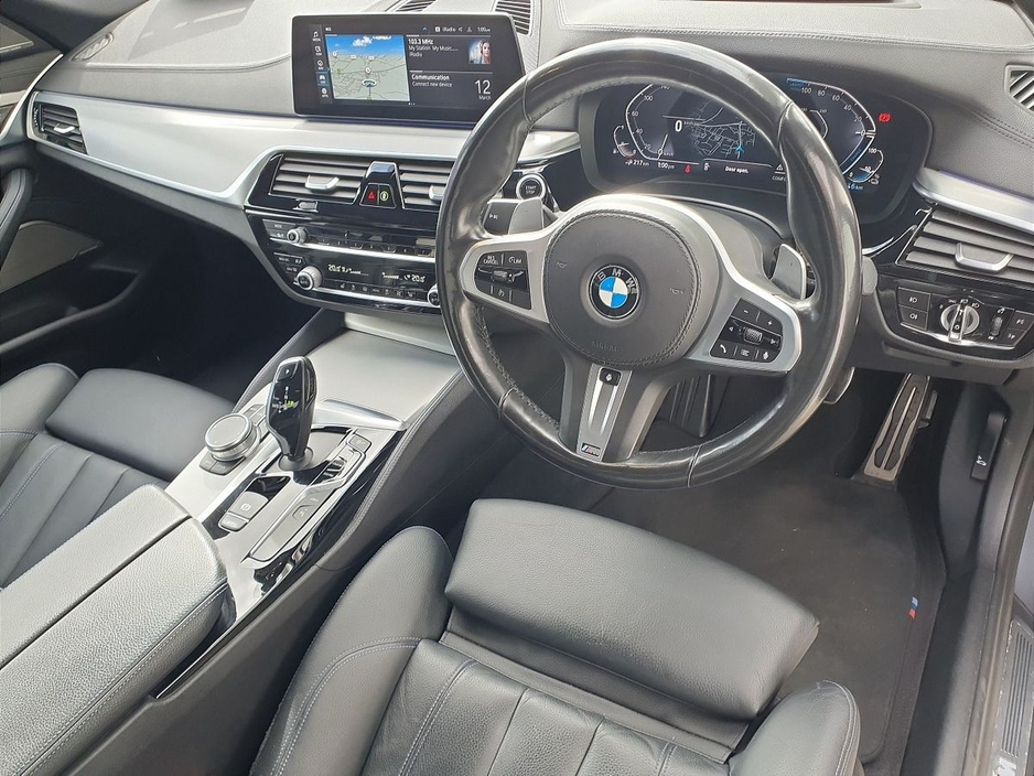 2020 BMW 5 Series 530e xDrive M Sport €36,995