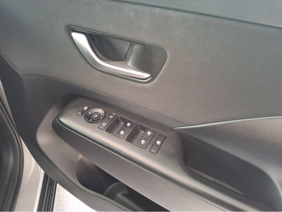 2025 Hyundai Kona HYBRID ELEGANCE €35,950