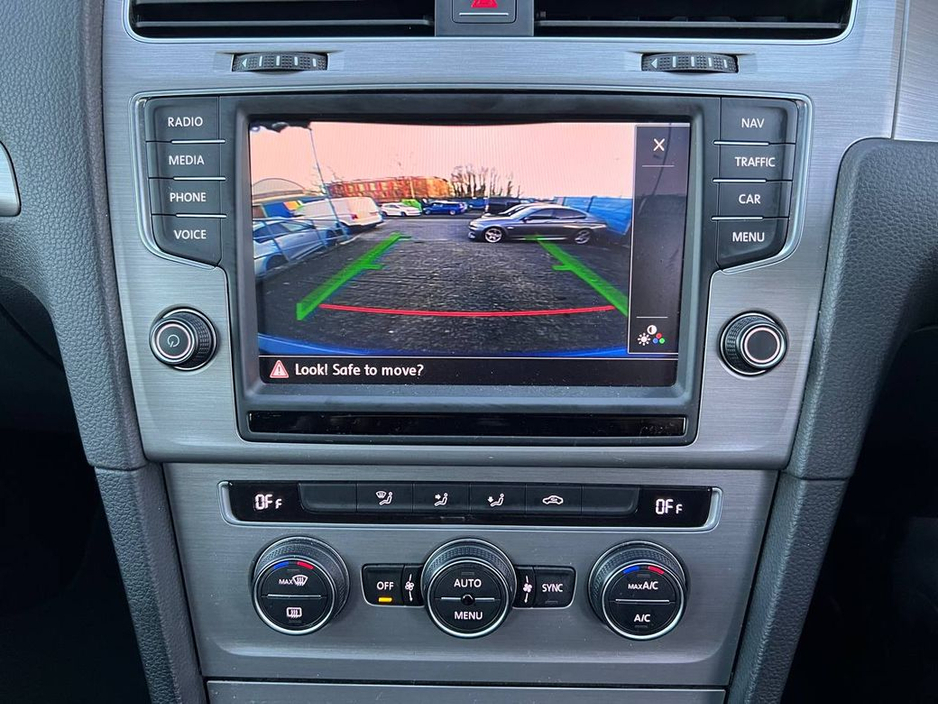 2014 Volkswagen Golf R-LINE PACK 1.2 TSI // LOW MILEAGE // ADAPTIVE CRUISE CONTROL // NEW 19" DIAMOND CUT ALLOYS €13,950