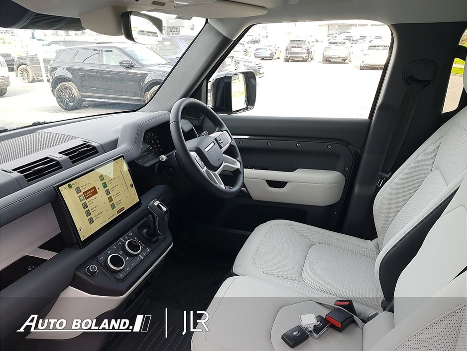 2025 Land Rover Defender 110 PHEV P300e - 6 Seat, Pan Sunroof, Towbar, Adaptive Cruise Control, Cold Climate Pack, Heated Seats €103,995
