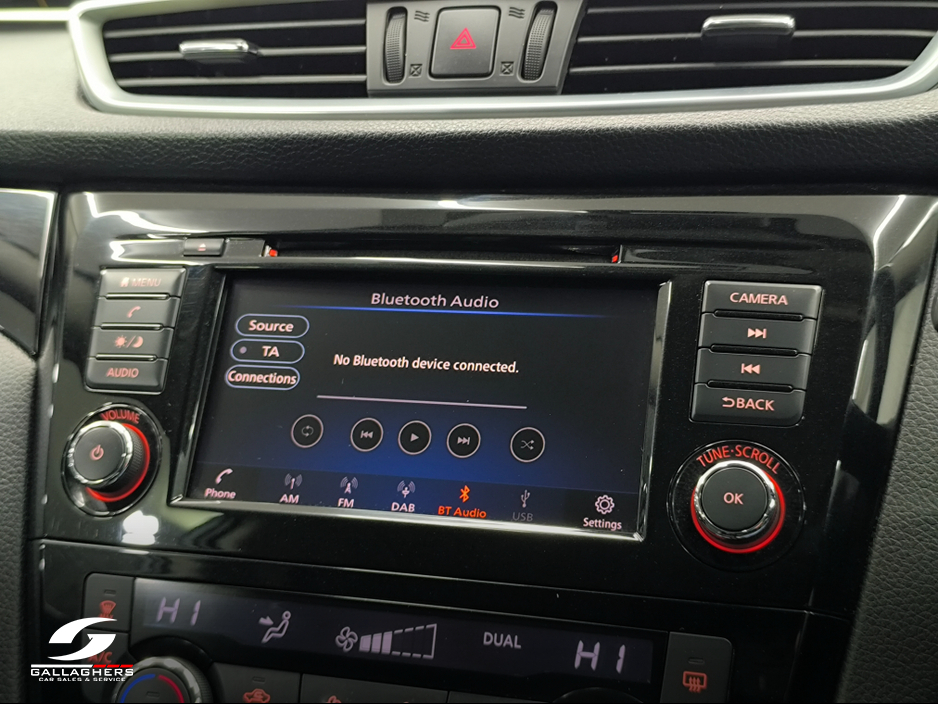 2021 Nissan Qashqai (211) SE 1.5 DCI AUTOMATIC PAN ROOF €21,995