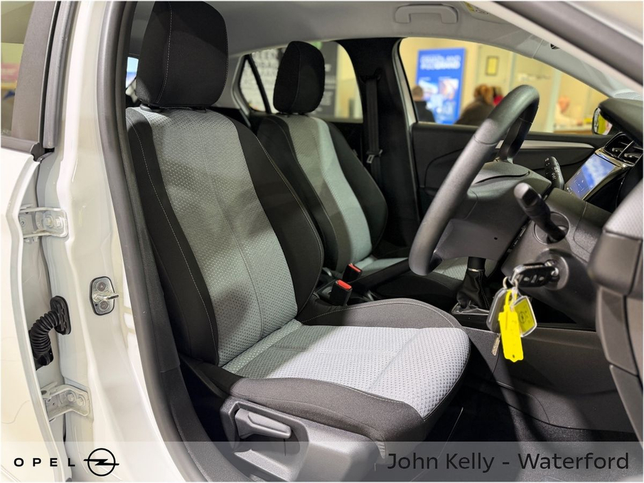 2025 Opel Corsa Elegance 1.2i (75PS) S/S 5 Speed €25,995