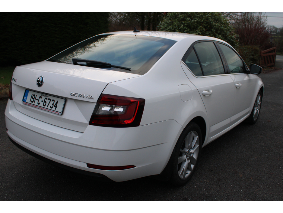 2019 Skoda Octavia STYLE 1.6 TDI 115HP 4DR €14,295