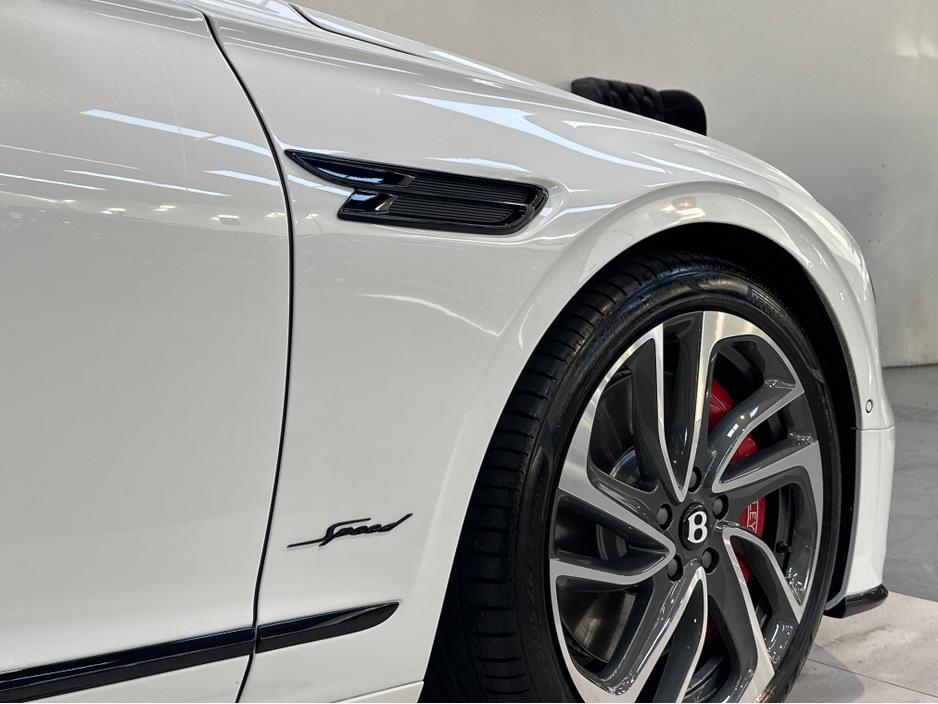 2025 Bentley Flying Spur 4.0 V8 SPEED FIRST EDITION MULLINER N €349,950