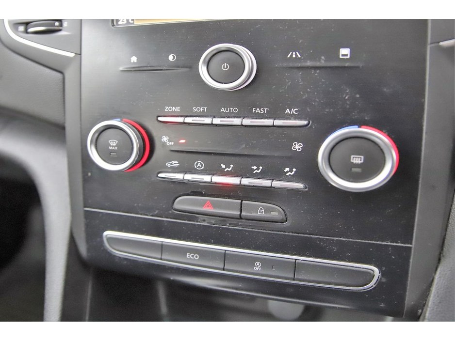 2017 Renault Megane 1.6 DCI 6SPD GRAND COUPE DYNAMIQUE NAV €12,490