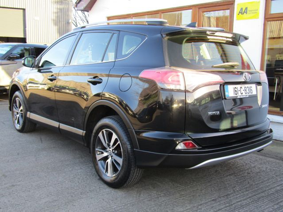 2016 Toyota Rav4 RAV4 2.0d-4d Luna 4DR €15,950