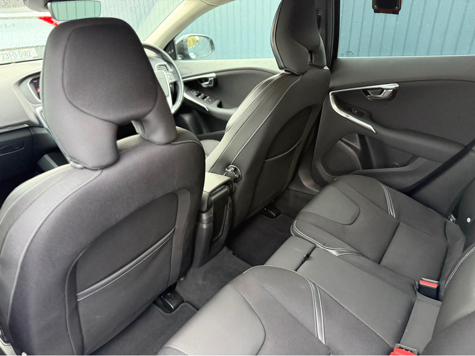 2019 Volvo V40 MOMENTUM - D4 2.0L DIESEL - AUTO - 12M WARRANTY - CAR: 1616