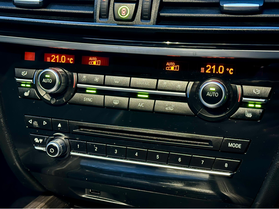 2017 BMW X5 7 SEAT XDRIVE MSPORT SUNROOF €32,450