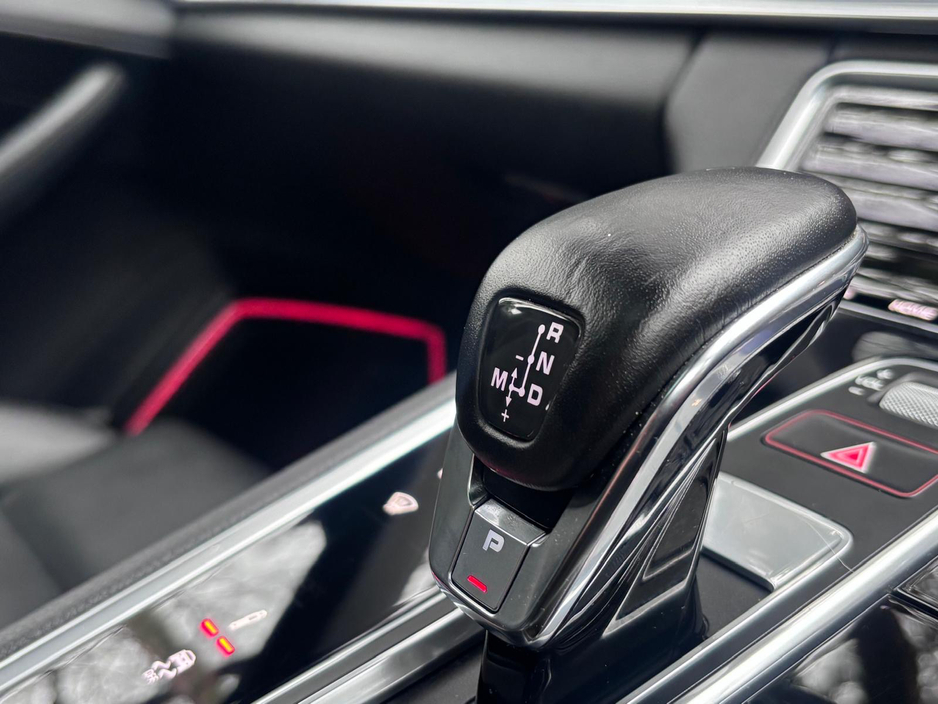 2023 Porsche Panamera 4 E-HYBRID SPORT TURISMO *Colossal Specification* €87,950