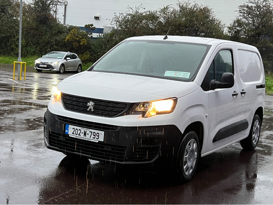 2020 Peugeot Partner 1.5 BLUE HDI 75 PANELL PANELLED 6.2 3 €9,900