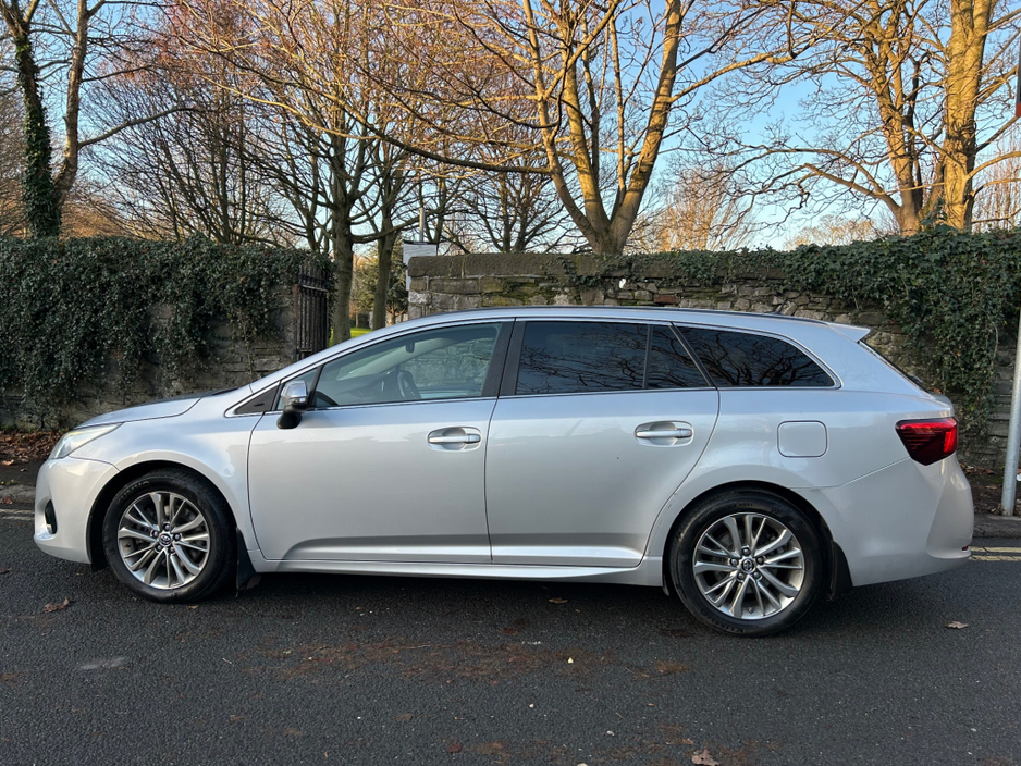 2016 Toyota Avensis 2.0 D-4D OVERMOUNT ED. PLUS 141BHP BUSINESS EDITION €8,495