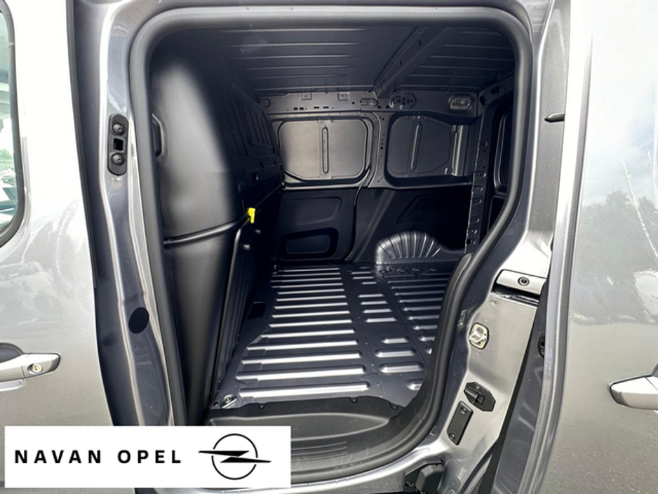 2026 Opel Combo All-New Sportive SWB 1.5 TD 100Ps  ** From €74 Per Week ** €24,390
