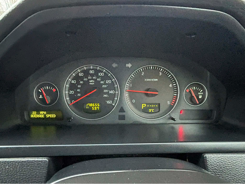 2010 Volvo XC90 90 SERIES 2.4 D5 ACTIVE 5DR AUTO AWD 182HP €6,950