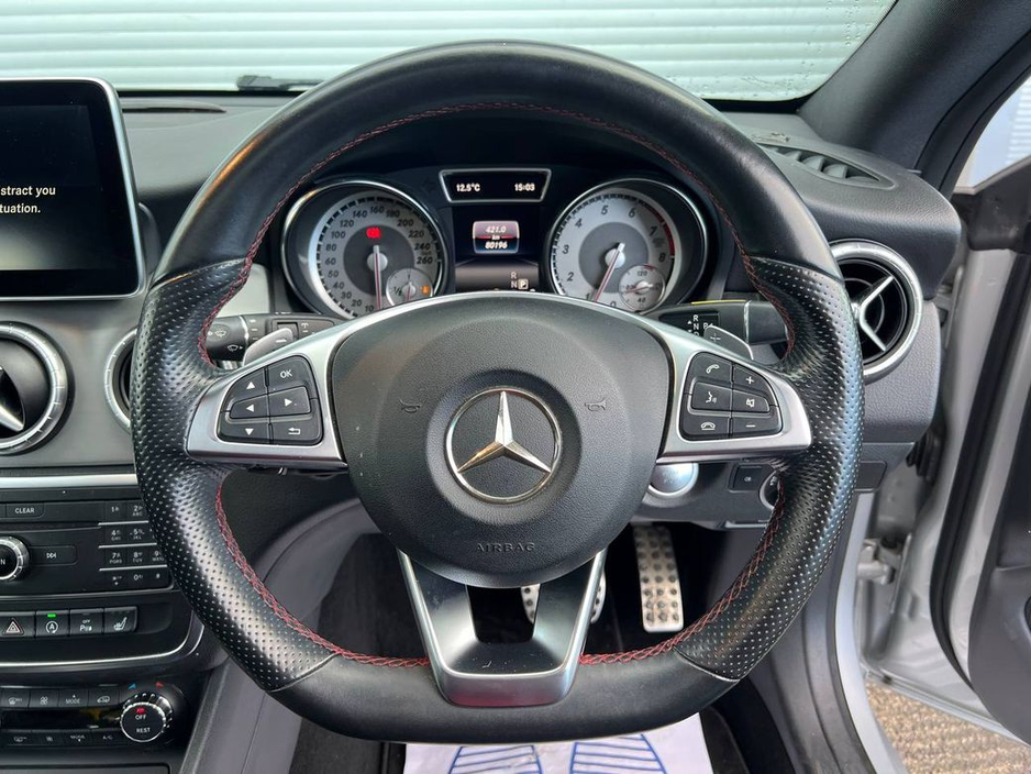 2015 Mercedes-Benz CLA Class CLA180 SHOOTING BRAKE AMG-LINE 1.6 AUTO // PANORAMIC SUNROOF // FULL SERVICE HISTORY // €18,950