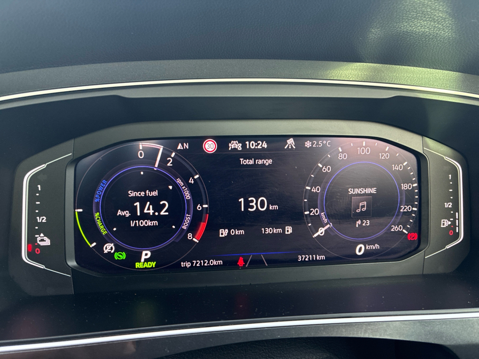 2022 Volkswagen Tiguan R-LINE 1.4 TSI PHEV 2 245HP 5DR