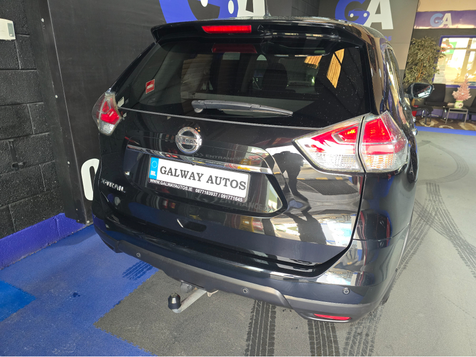 2016 Nissan X-Trail REAR CAMERA WITH CAR PLAY-LOW MILEAGE €12,950
