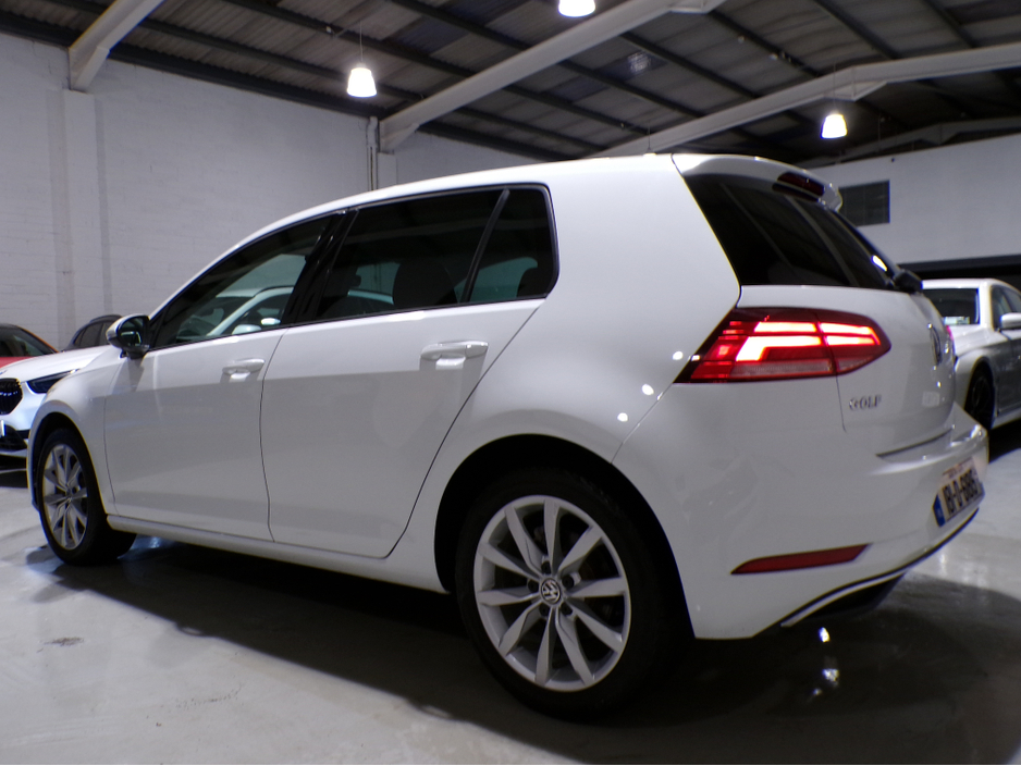 2018 Volkswagen Golf *2018*ONLY 16,000 MILES*AUTO*VW GOLF 1.2 MARK 7.5*COLOUR CAMERA*SAT-NAV*APPLE-CARPLAY*ANDROID AUTO*UP-GRADED VW ALLOYS*XL MEDIA*FLAT-BOTTOM SPORT STEERING WHEEL WITH ADAPTIVE CRUISE CONTROL**RADAR ASS €18,900