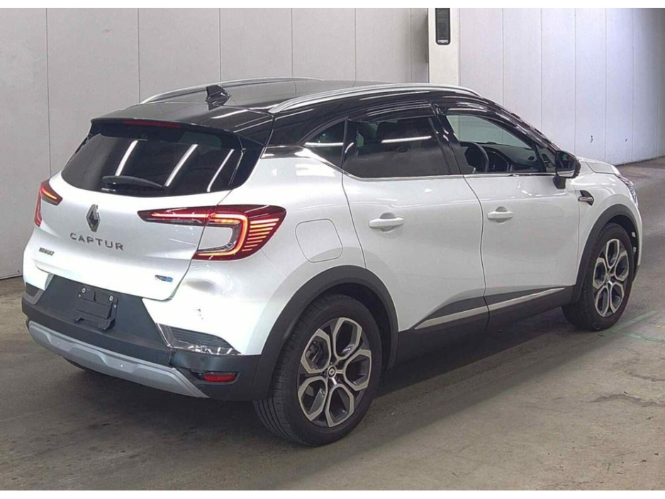 2022 Renault Captur  €23,950