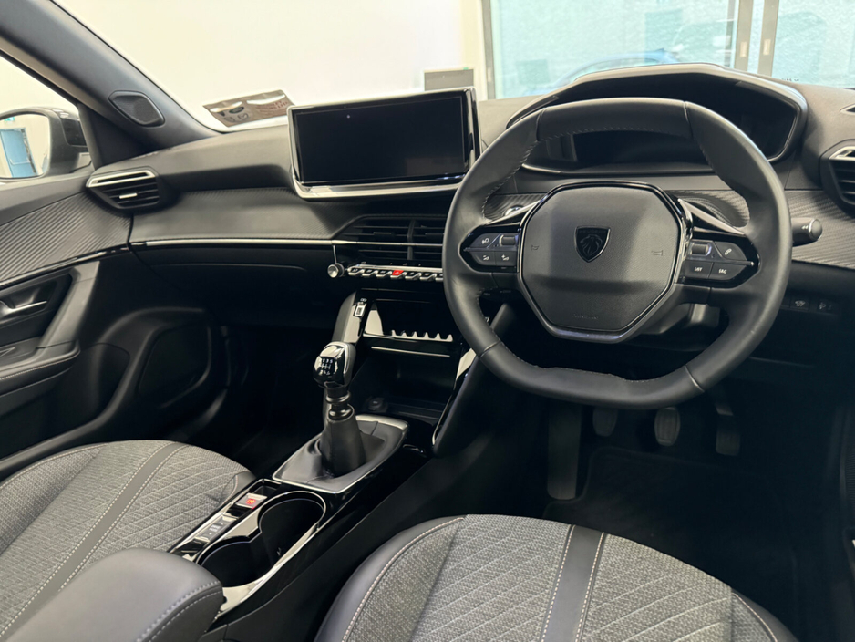2024 Peugeot 2008 1.2 Puretech 100bhp Allure €28,750