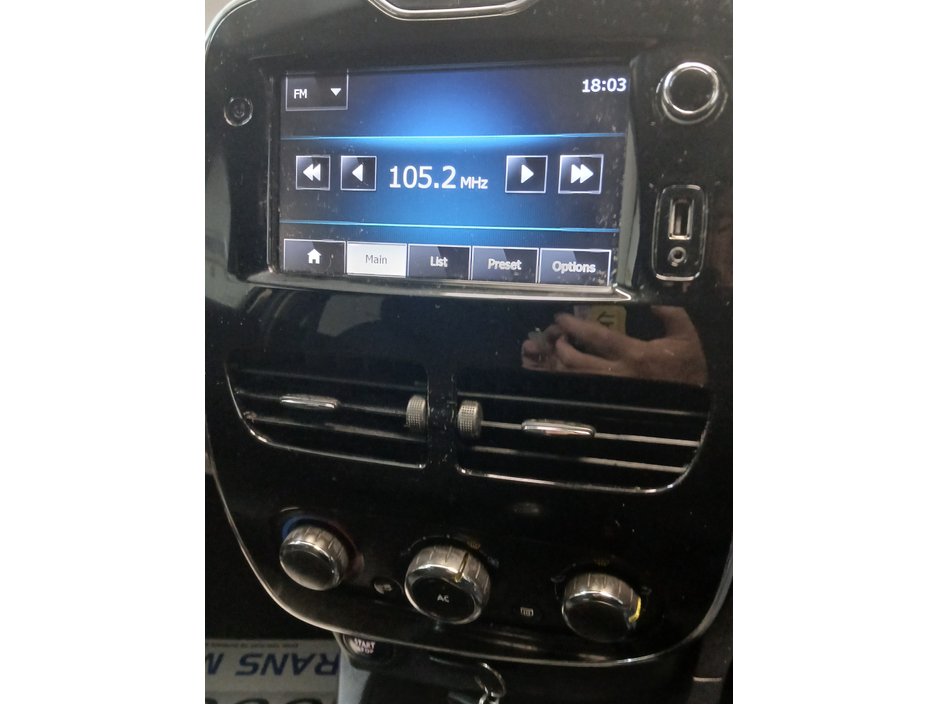 2014 Renault Clio 1.2 DYNAMIQUE NAV  75BHP  : ONLY 101500 KMS : NCT to 12/26  : tax to 09/26 €6,950