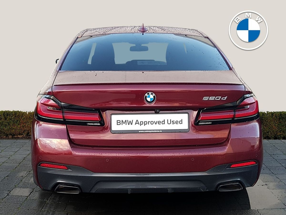 2022 BMW 5 Series 520d M Sport €51,995