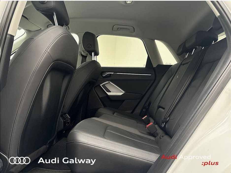2021 Audi Q3 35 TDI 150HP SE A/T €34,450