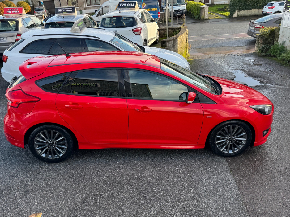2017 Ford Focus 1.5 TDCI ST-LINE 120PS 5 €12,500