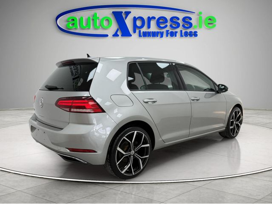 2018 Volkswagen Golf * Great Spec *1.2 TSI Automatic, Reversing camera €16,995