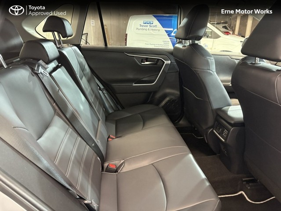 2025 Toyota Rav4 RAV4 HYBRID SOL €47,950