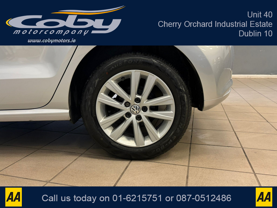 2014 Volkswagen Polo 1.0 75HP MANUAL 5SPEED 5DR. NCT & TAX, Sat Nav, Alloy Wheels, Car Play, Touch Screen, MFSW, Air Con, AUTO Wipers, Full Electrics, 2 Keys, Folding Rear Seats, Luggage Cover and more. €9,950