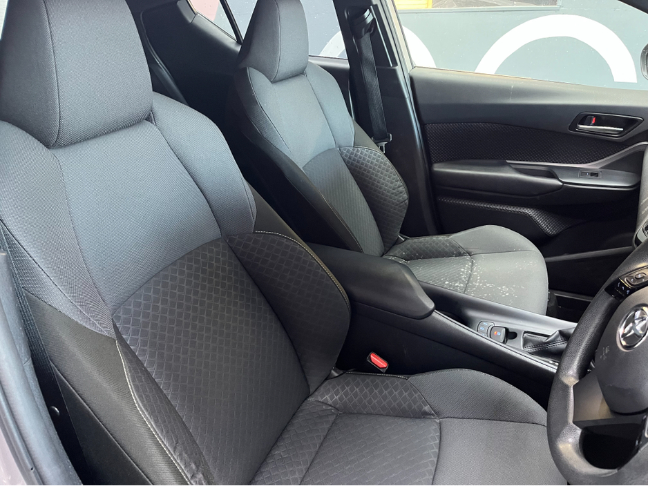 2021 Toyota C-HR ONLY €21950! 2021 TOYOTA C-HR S 1.8 AUTOMATIC  / REVERSE CAMERA / CRUISE CONTROL €21,950