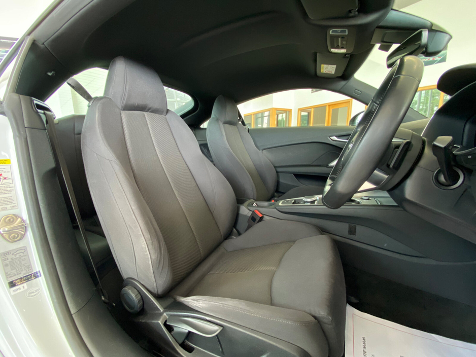 2016 Audi TT 1.8TFSI 180HP S-Line €23,950