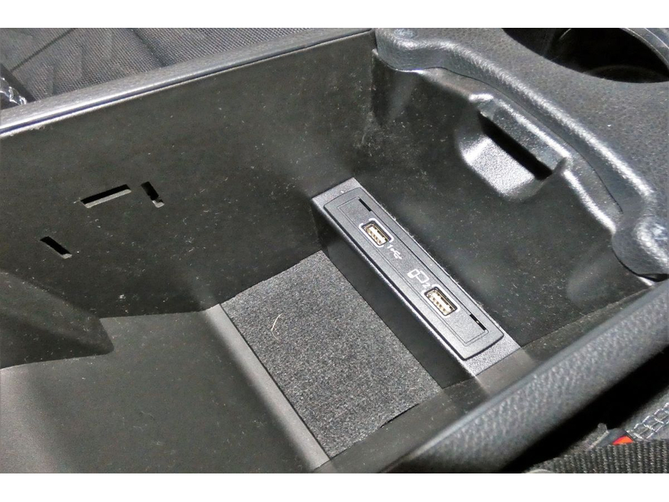 2016 Mercedes-Benz GLA Class GLA 180 *HALF LEATHER*REVERSE CAM*PARK SENSORS* €18,890