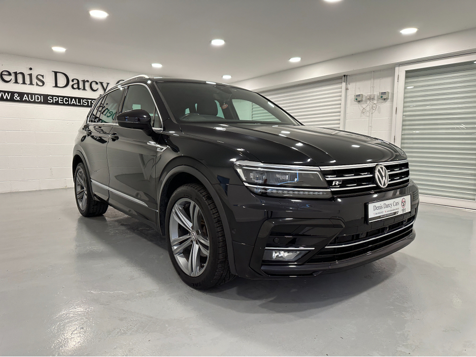 2019 Volkswagen Tiguan (191) TIGUAN 2.0TDI R LINE (LEATHER) DSG 4 MOTION LOW KMS VW/AUDI SPECIALISTS WWW.DENISDARCYCARS.IE €31,950