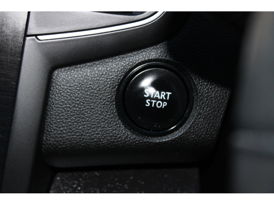 2019 Renault Megane 1.3 TCe 140 GPF Play €13,950