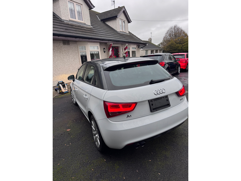 2014 Audi A1 DBA-8XCAX 5DR €10,550