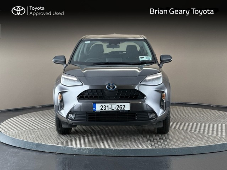2023 Toyota Yaris Cross HYBRID LUNA €26,950