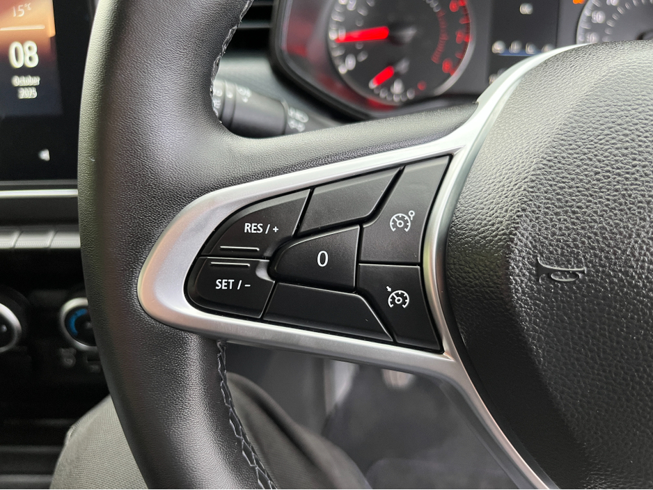 2022 Renault Clio DYNAMIQUE EDITION 1.0 PETROL €14,950