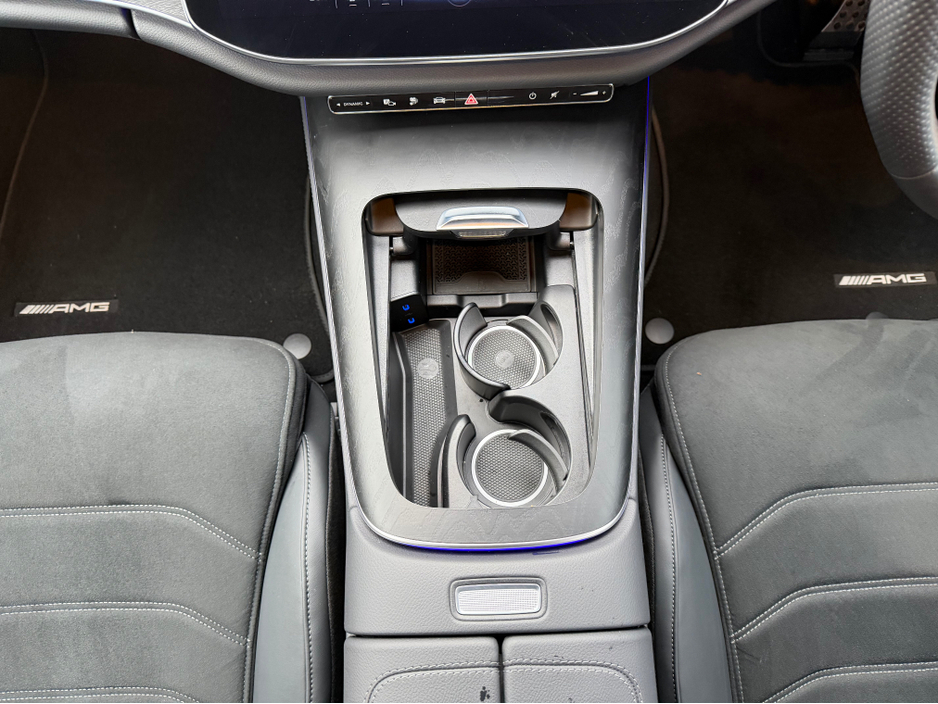 2024 Mercedes-Benz E Class STUNNING LOOKING URBAN EDITION HYBRID PHEV//STUNNING IN ALPINE GREY//VERY LOW MILEAGE//SIMI AND AA DEALER €68,950